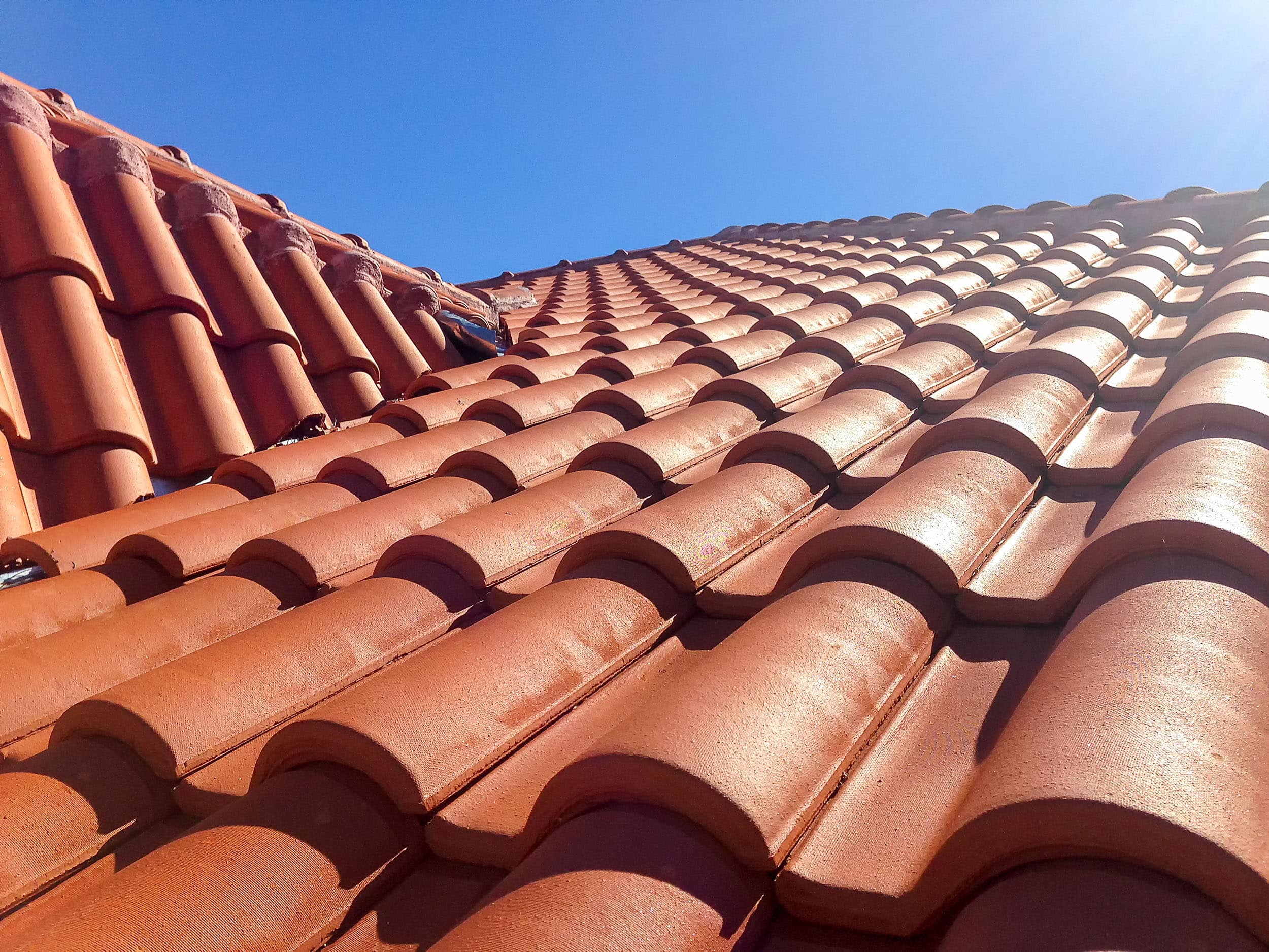 how long does a clay roof last